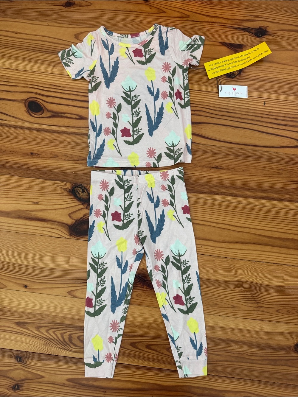 NWT Kids Pink Chicken Bamboo Print Pajama Set Pastel Pink Multicolor Floral 3T